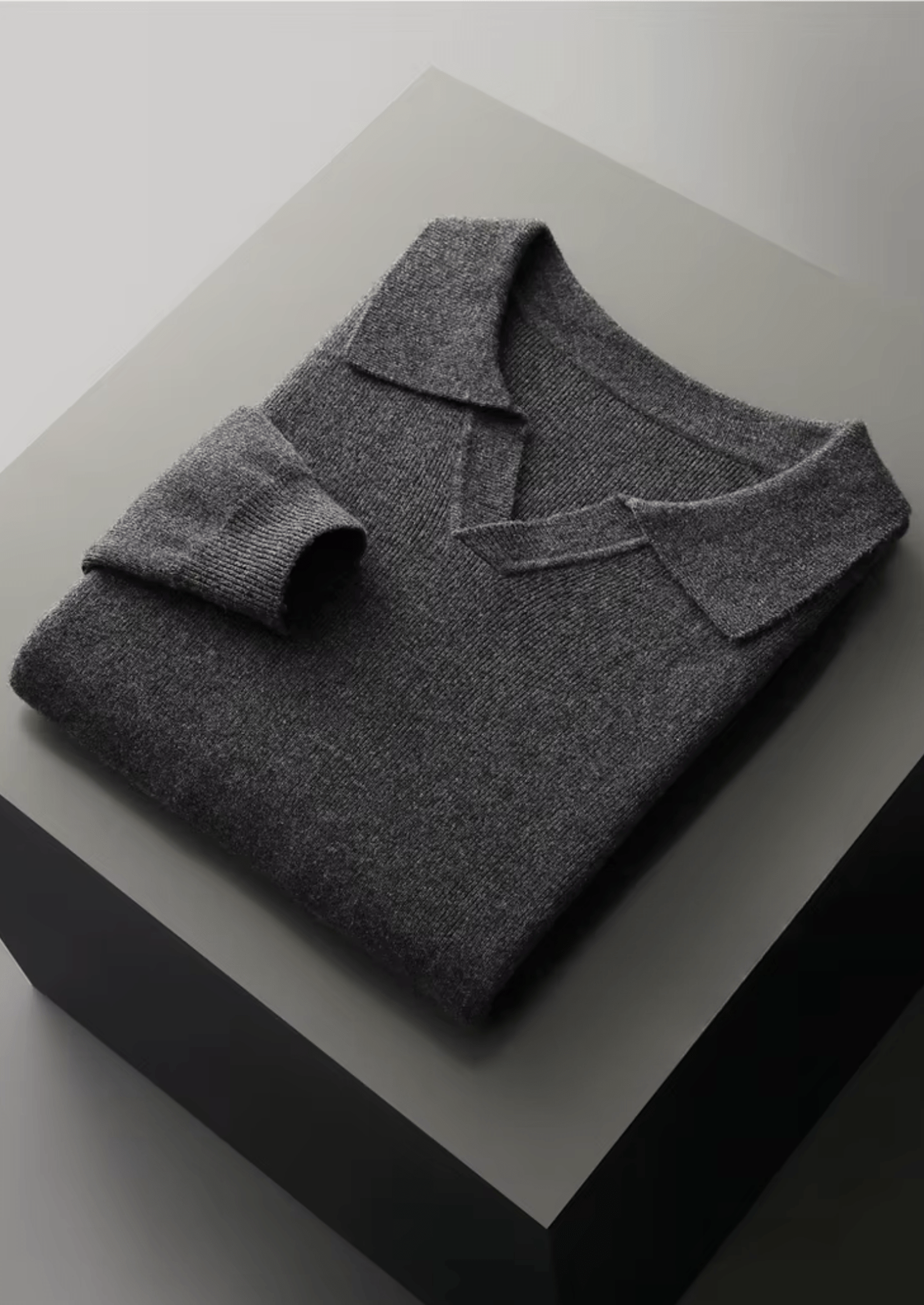 PURE EXTRA - FINE MERINO WOOL RIBBED BUTTONLESS POLO - Derada