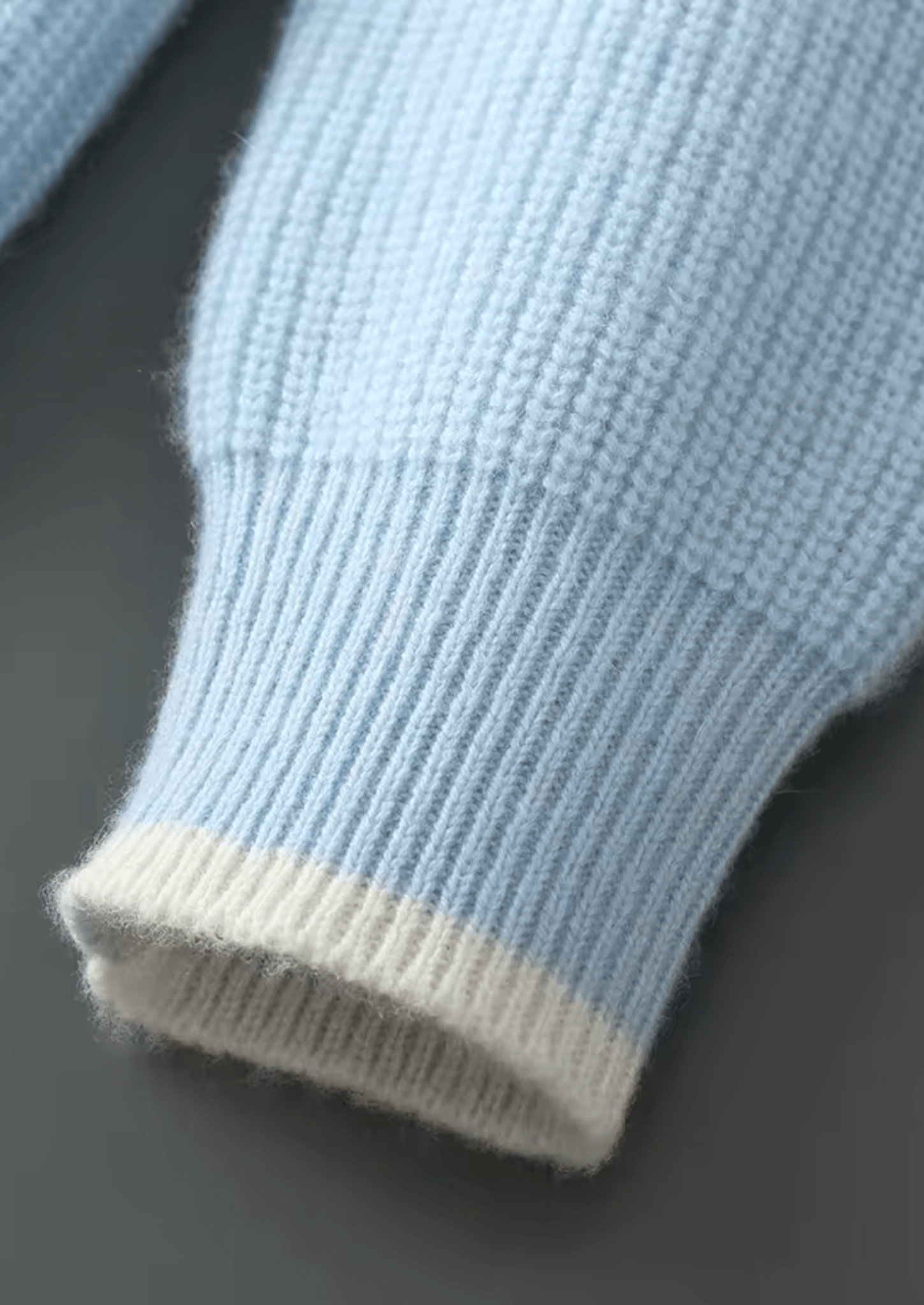 PURE EXTRA - FINE MERINO WOOL TWO TONE CREWNECK - Derada