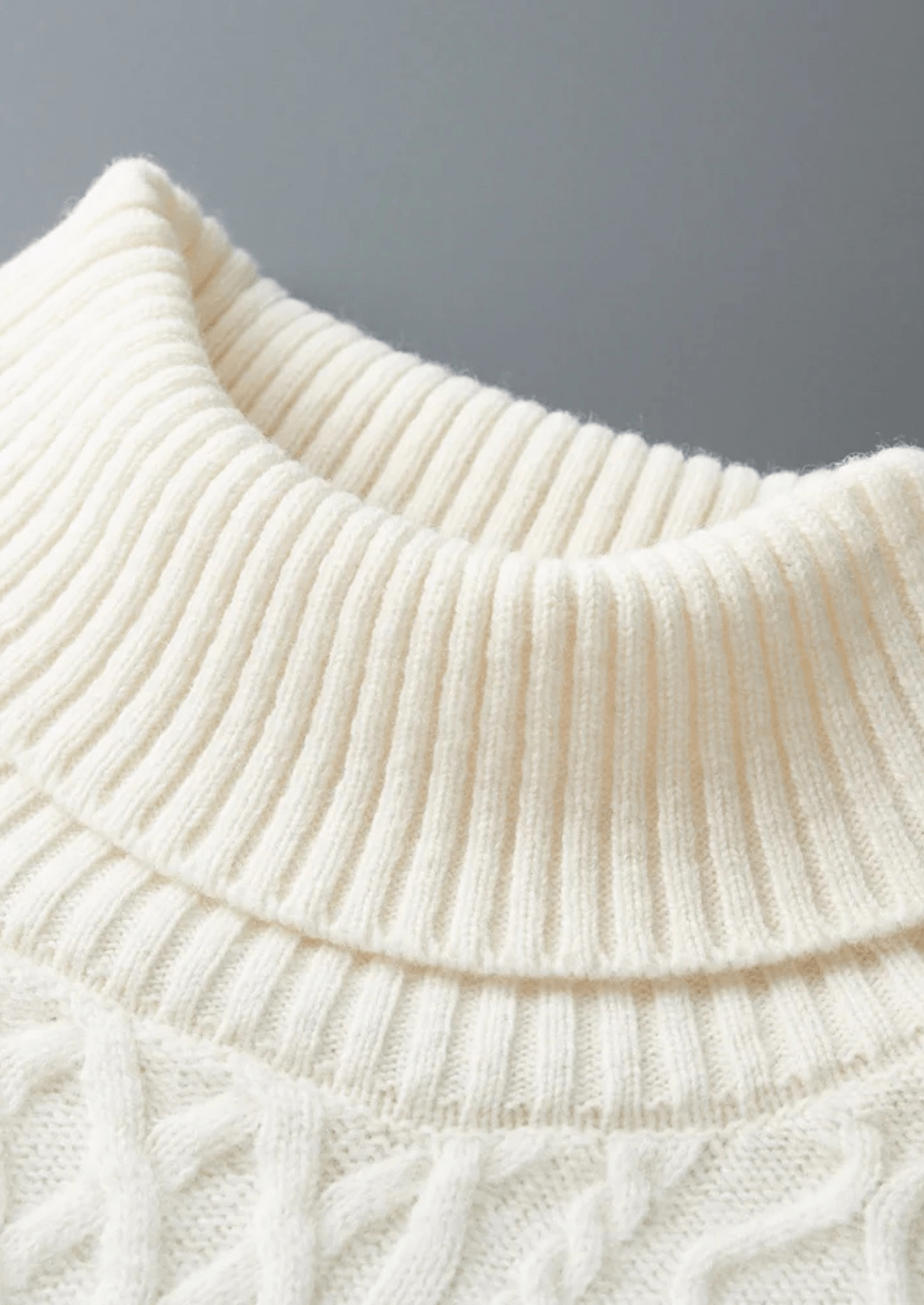 PURE EXTRA - FINE MERINO WOOL WINTERTIME ROLLNECK - Derada